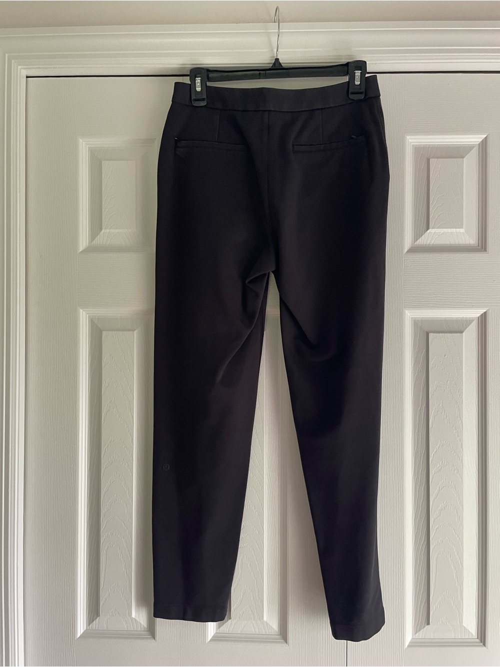 lululemon athletica Women's Black Slim Trousers - Picture 2 of 3